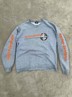 Vintage 2001 Harley-Davidson Reno Nevada Graphic Sleeve Logo Grey Crewneck Sweat